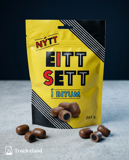 Eitt Sett Chocolate Licorice Bites Nói Síríus 285g by Nói Siríus, Icelandic liquorice, additional product photo